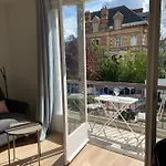 Jade, Au Coeur De La Apartamento