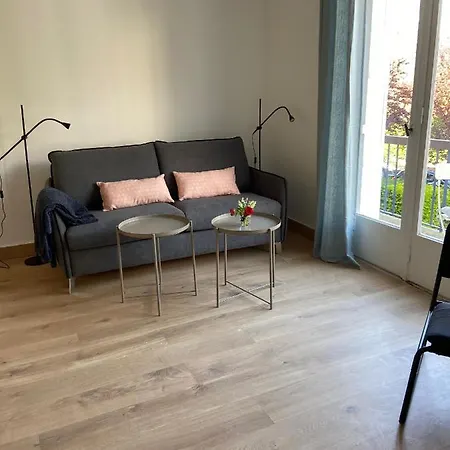 Jade, Au Coeur De La Apartment